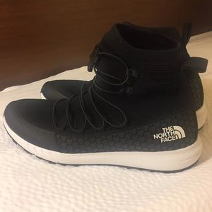 The North Face Mens Touji Mid Lace Size 10 Black
